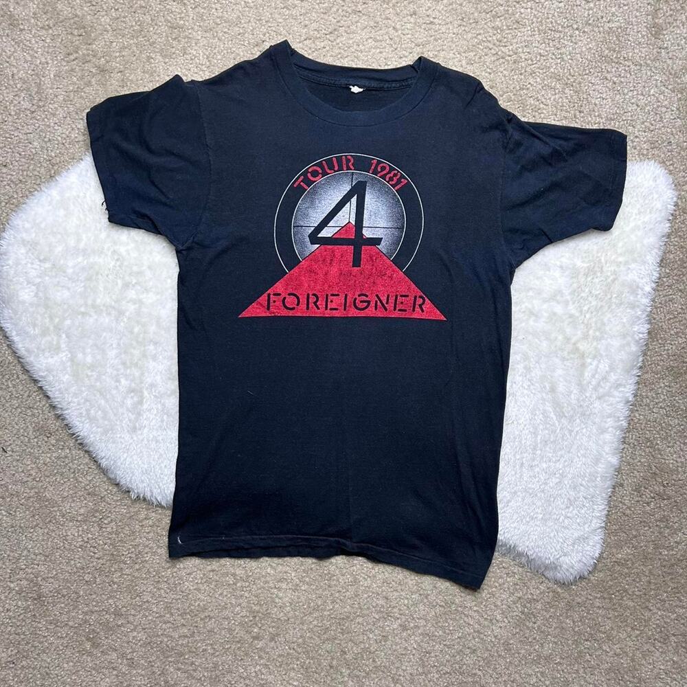 Vintage 1980s single stitch graphic tee